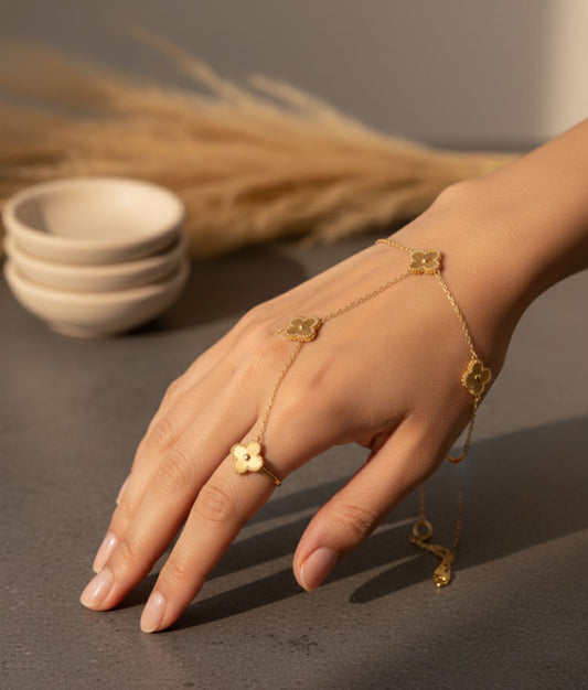 Clover Ring Bracelet Gold