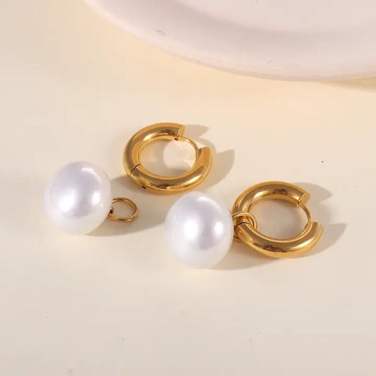 Classic Pearl Drop Earrings