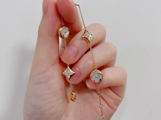 Bloom and Petals Bracelet White