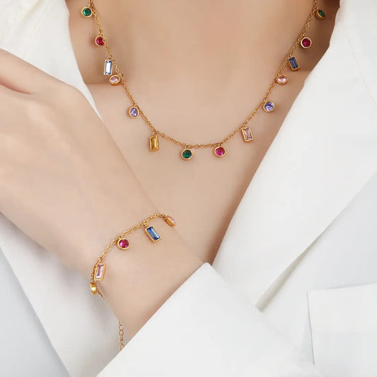 Haula necklace & Bracelet set