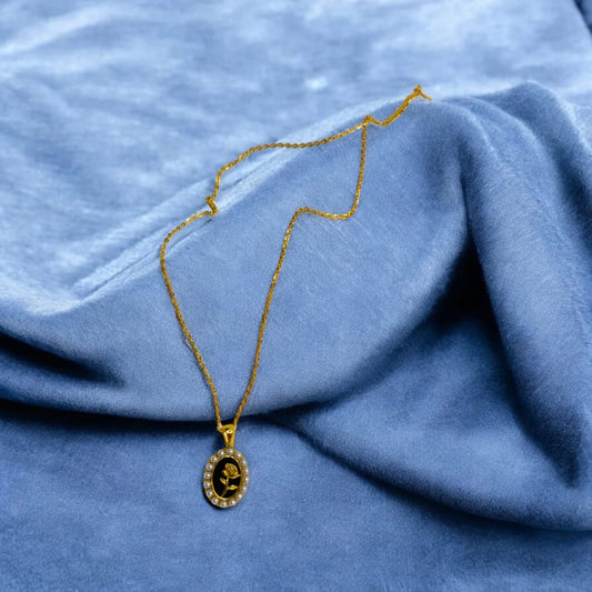 Bohemian Pearl Rose Flower Necklace (Black)