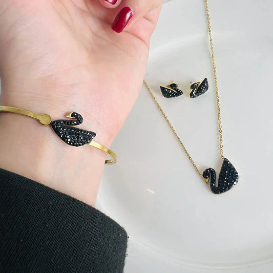 Black Swan 3 in 1 Bundle