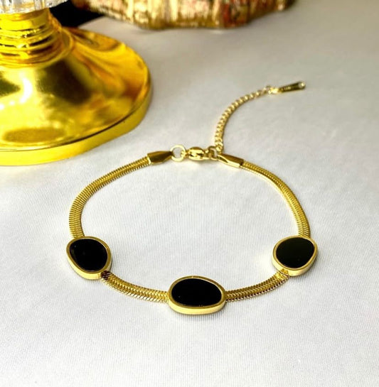 Aurora Grace Bracelet Black