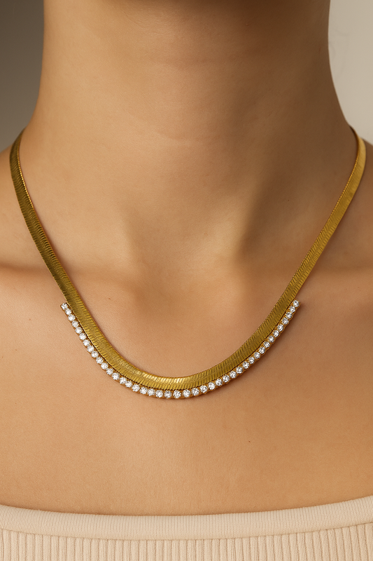 Horizon Glow gold chain Necklace