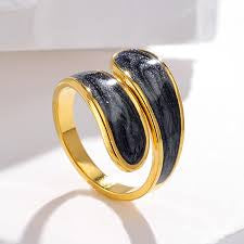 Luna Ring Black (Adjustable)
