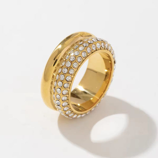 Lustre Royale Ring