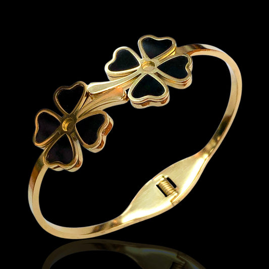 Premium Clover Leaves Handcuff Black
