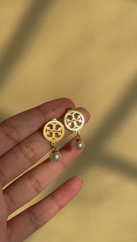 Tory Burch Pearl earrings