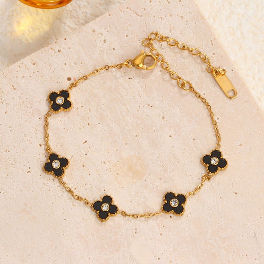 Sparkle of Love Clover Bracelet